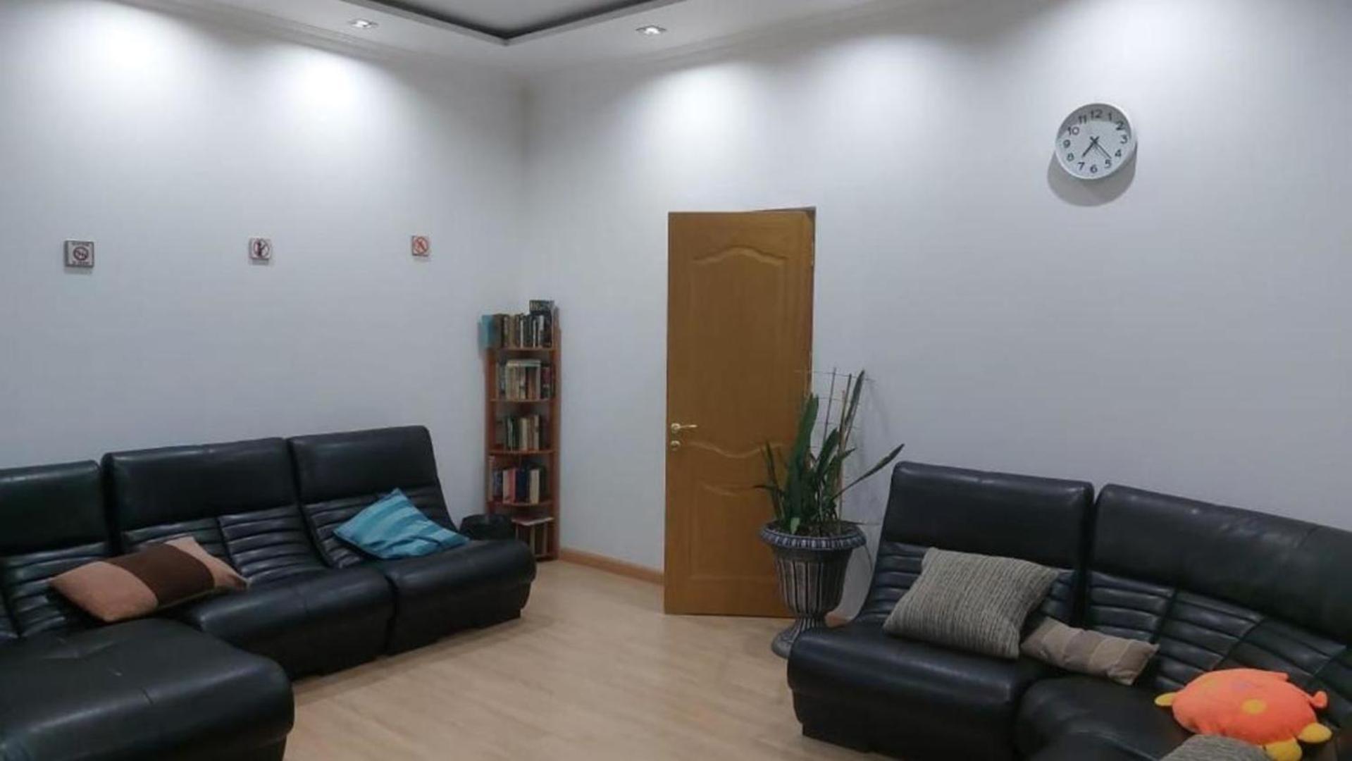 Room Hostel Dostyk Almaty Bagian luar foto